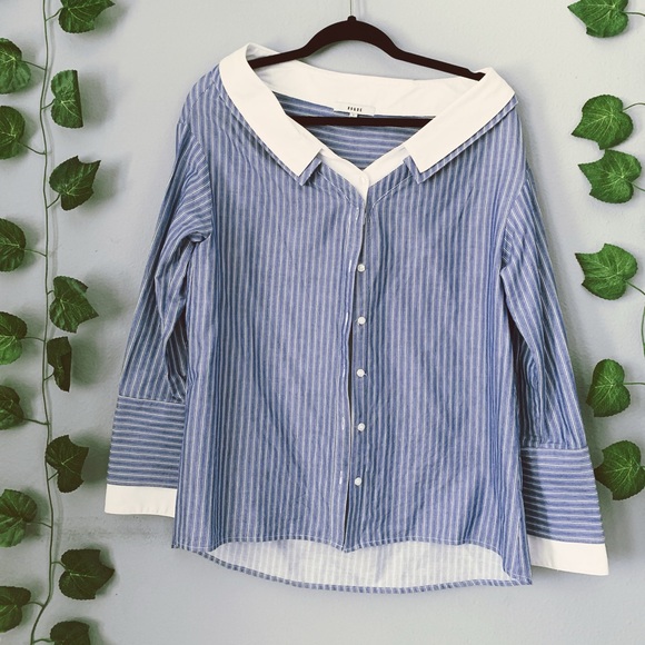 Oversized Off the Shoulder Button-up Top - Picture 3 of 6